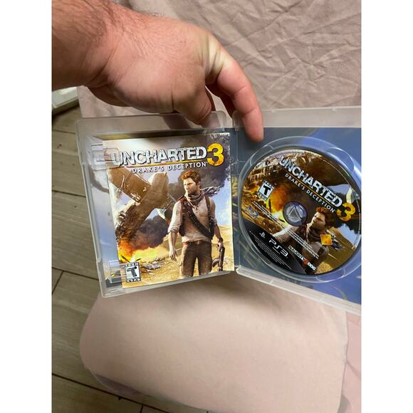 Uncharted 3: Drake's Deception (Sony PlayStation 3, 2011) CIB - Picture 2 of 4